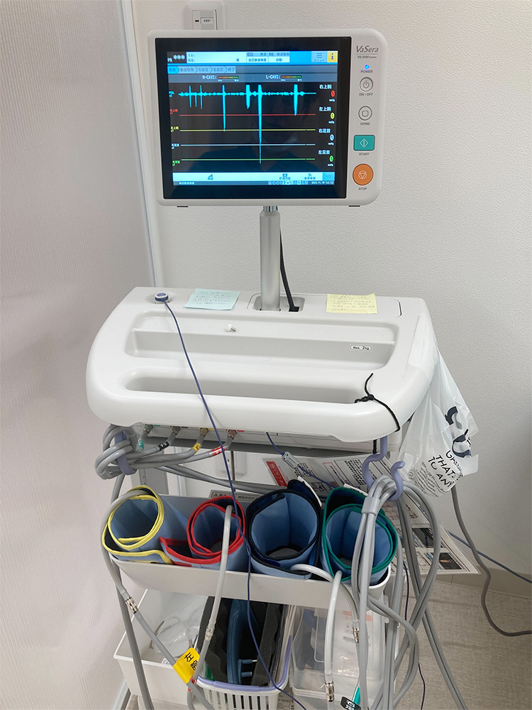 動脈硬化測定装置写真